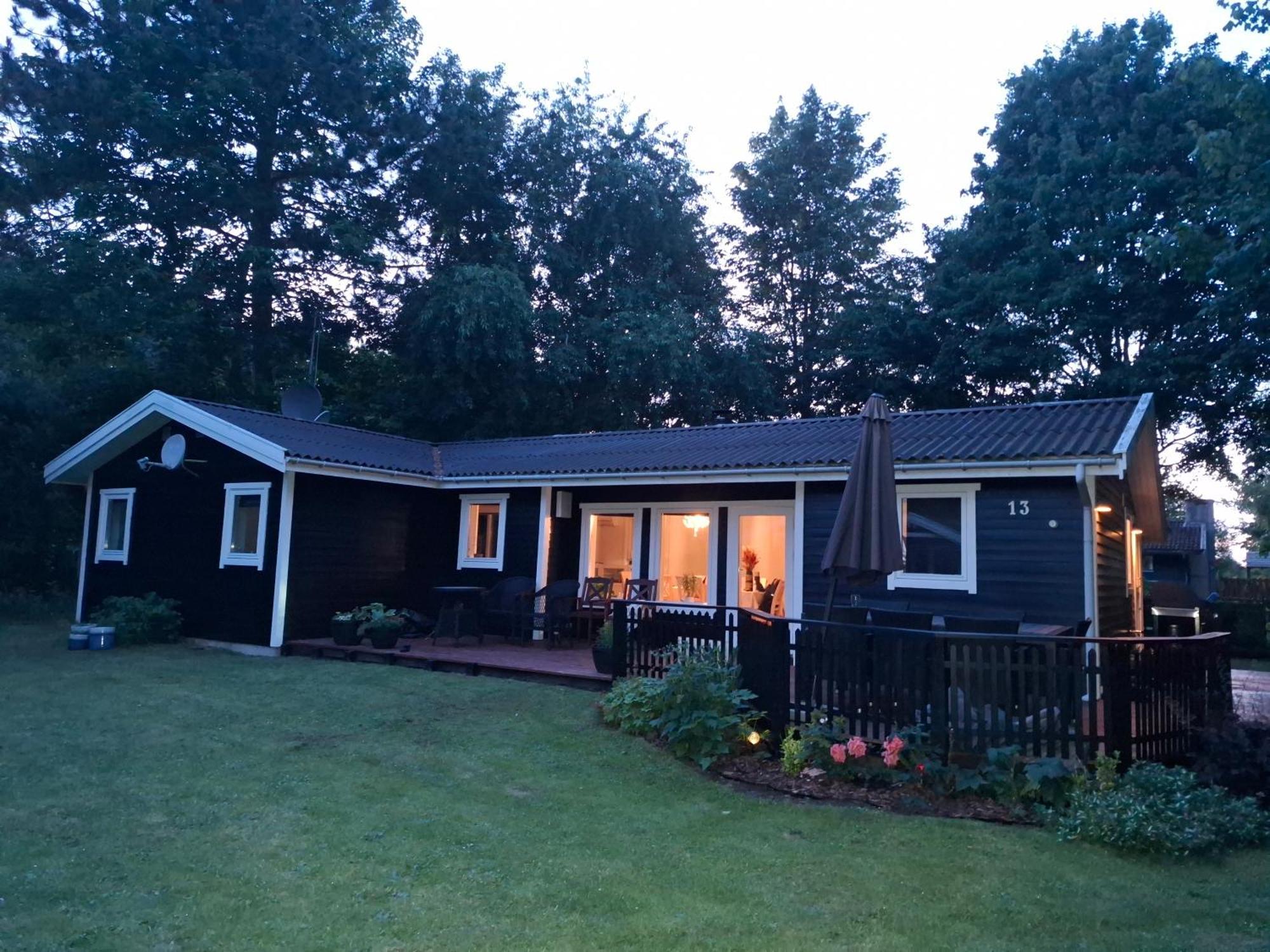 Holiday House, One Hour Away From Copenhagen, Pets Allowed, 4 Rooms Jaegerspris Екстер'єр фото